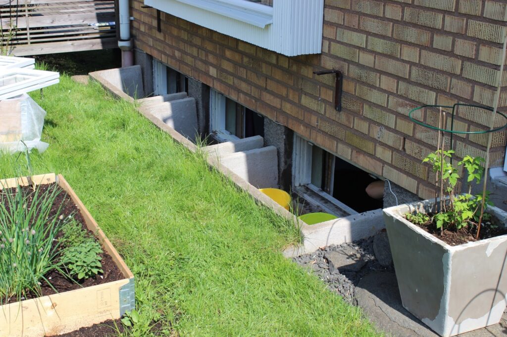 Spolning av avloppsbrunn. Farsta Hökarängen